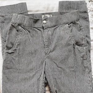 hollister pinstripe cropped pants